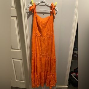 Old navy dress with tie straps